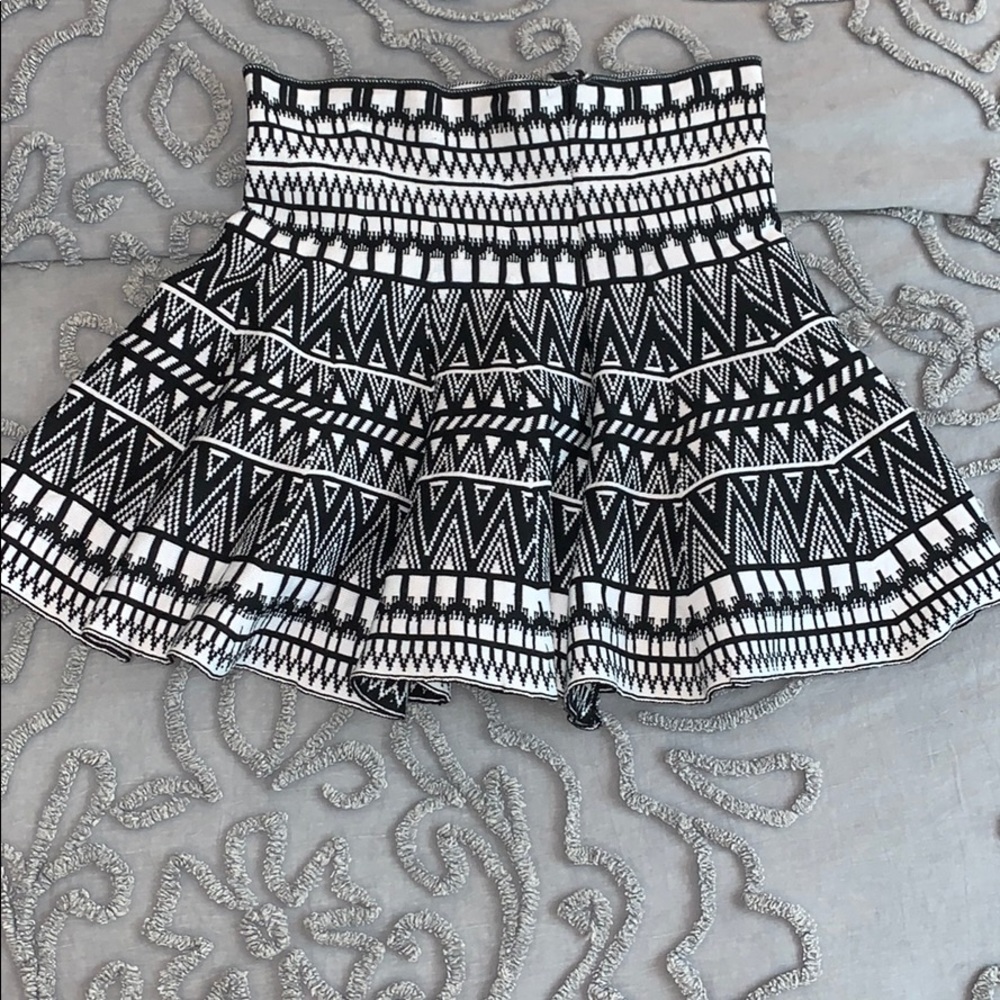 Aztec print skirt